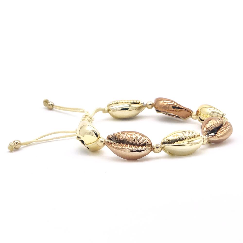 shell bracelet