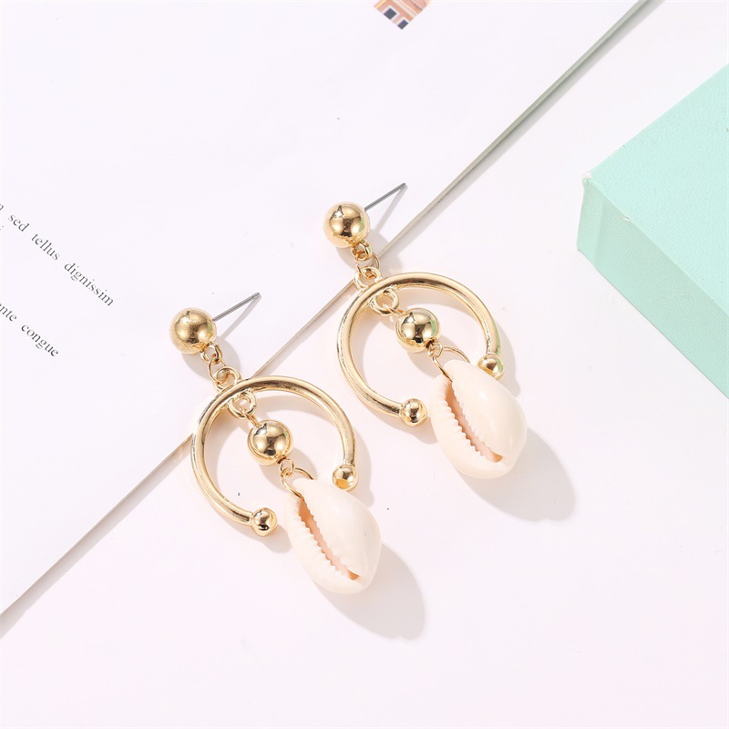 shell earring